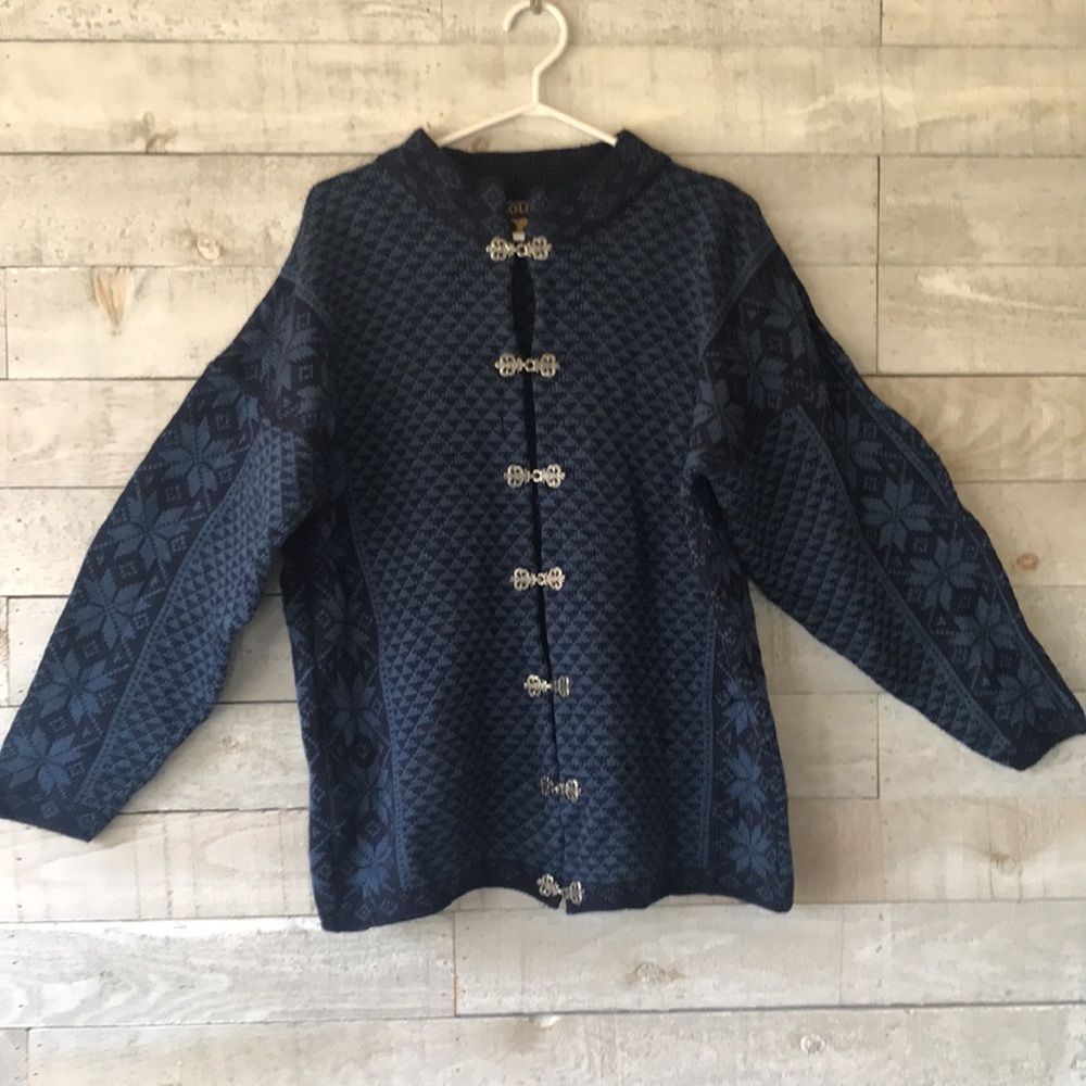 Norwegian genuine wool cardigan